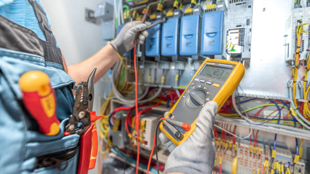Best Emergency Electrical Repair  in Bartow, FL